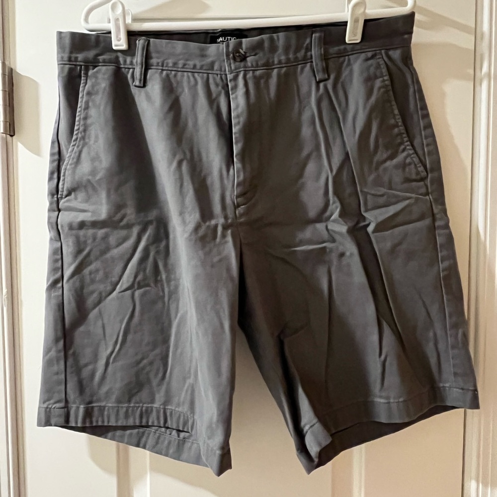 Nautica Mens short Gray 34